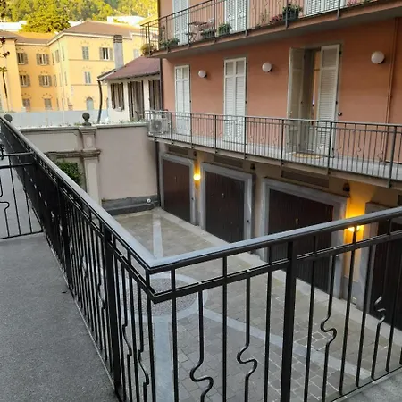 Apartments Como Lägenhet *